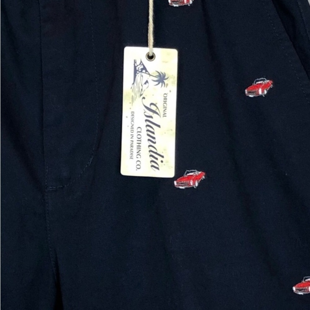 Islandia Blue Navy Khaki Shorts Red Convertible Car Embroidery SZ 36 NWT - Picture 5 of 6